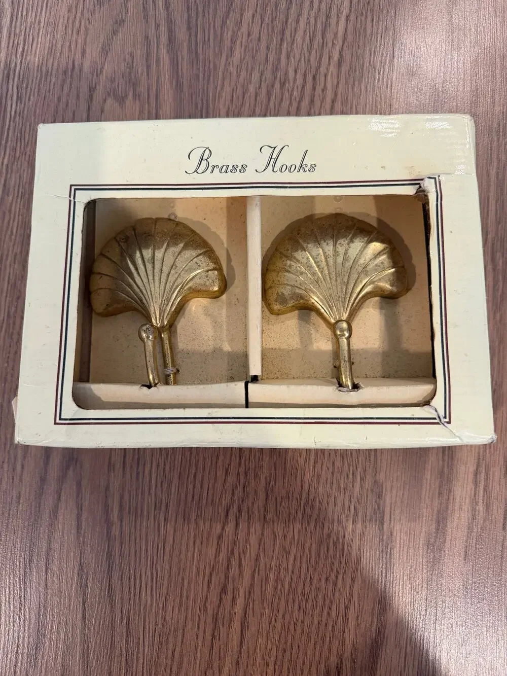 NEW Two Brass Shell Wall Hangers curtain hook holder seashell gold vintage